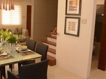 3BR Duplex HOUSE AND LOT COMPLETE TURNOVER. W/ FREE AIRCON