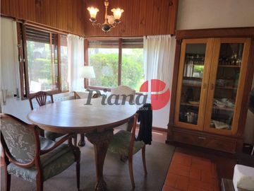 Casa en Zona Golf - Encantador entorno - Construcción Solida