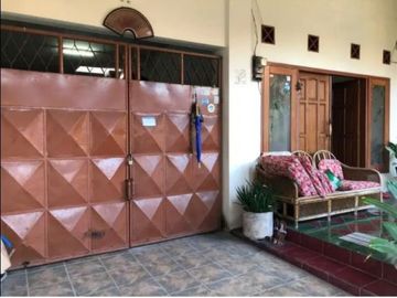 Dijual Rumah Ketintang Baru, Dekat Royal, Surabaya Selatan