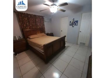 CASA EN VENTA  EN BRISAS DEL GOLF POR $250,000