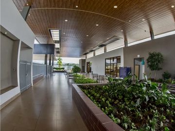 SE VENDE CASA EN PASEO DEL NORTE, BRISAS DEL GOLF $240,000 AM