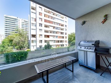 Departamento casi nuevo Almagro/ Colón/ Piscina