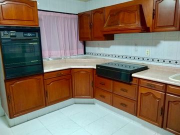 VENTA DE CASA EN SAN MANUEL MUY CERCA DE CU