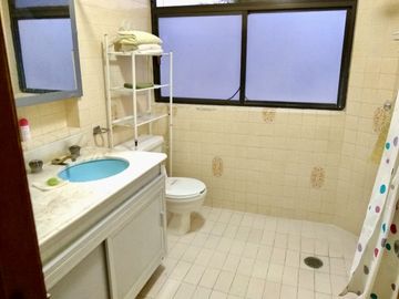 VENTA DE CASA EN SAN MANUEL MUY CERCA DE CU