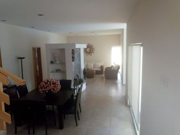 Casa en renta o venta en Misión de San Francisco Juriquilla