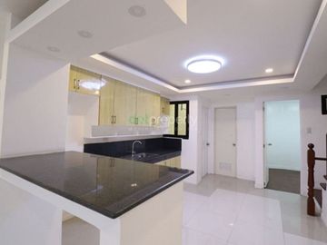 PH768 Townhouse for Sale in Cubao at 12.3M