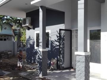Jual Rumah Semi Furnish Taman Pondok Indah Wiyung Surabaya *TN