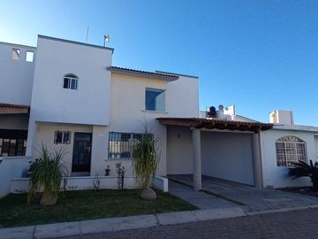 Casa en venta en El Pueblito La Antigua Corregidora Queretaro