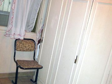 VENTA : : 3 AMB C/DEPENDENCIA : : COCHERA : : CHARCAS 4300 : : U$S 239.000.-