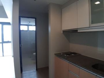 Condominium unit for sale in Eastwood, Quezon City