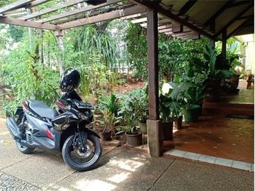 Dijual cepat rumah hitung tanah di Bendungan Hillir,Jakarta