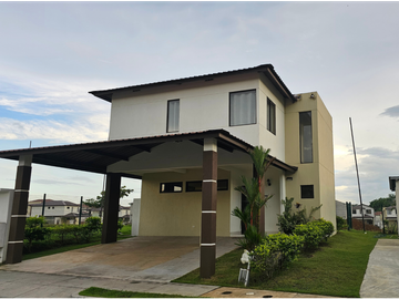 Se Vende Casa en Costa Verde Riverview