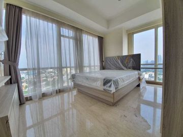 Dijual Cepat Apartemen Menteng Park Emerald 3 BR Furnished