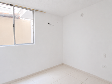 apartamento en venta en puerta dorada. Cod V121133301