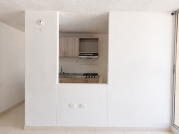 apartamento en venta en puerta dorada. Cod V121133301
