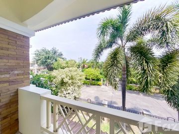 4 Bedroom House for sale at Home In Park