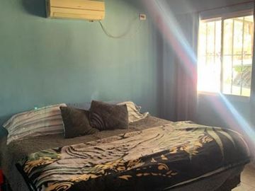 CASA QUINTA  CON PILETA VENTA EN  FLORENCIO VARELA