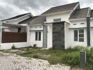 RUMAH MURAH SIAP DIHUNI DI PUSAT KOTA KEDIRI