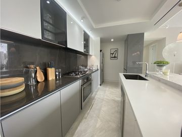 Venta de apartamento en Marbella, Wander & Yoo