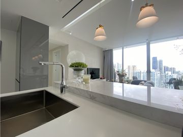 Venta de apartamento en Marbella, Wander & Yoo