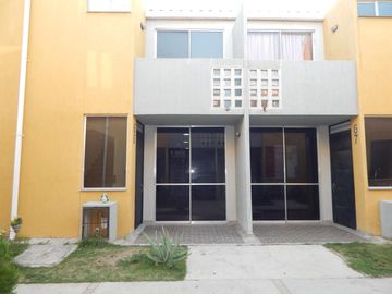 casa condominio en venta en ciudad salitre. Cod V88799