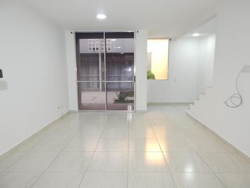 casa condominio en venta en ciudad salitre. Cod V88799