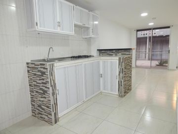 casa condominio en venta en ciudad salitre. Cod V88799