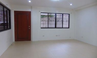 Income Generating Property with 3 Townhouses and 1 single house in Banilad, Cebu City