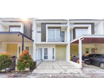 Rumah SHM 15 Menit ke Mall Paradise Walk Serpong 2 Lt Siap KPR J-49003
