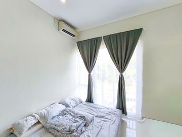 Rumah SHM 15 Menit ke Mall Paradise Walk Serpong 2 Lt Siap KPR J-49003