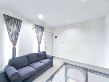 Rumah SHM 15 Menit ke Mall Paradise Walk Serpong 2 Lt Siap KPR J-49003