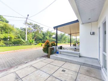 Rumah SHM 15 Menit ke Mall Paradise Walk Serpong 2 Lt Siap KPR J-49003