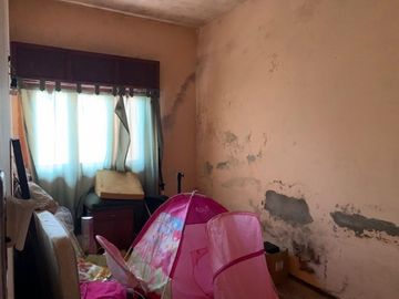 Casa 4 ambientes con cochera y fondo oportunidad