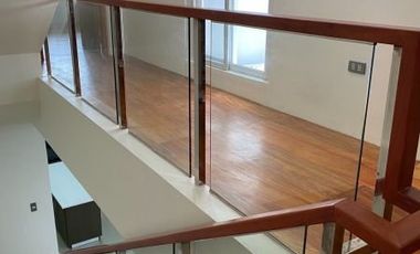 House and Lot 3 Storey For Sale in Diliman Quezon City