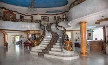 Mansion for Sale in Corinthian Gardens, Quezon City