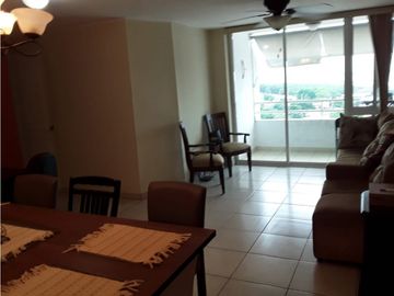 Se vende apartamento en Parque Lefevre, Ph Prisma