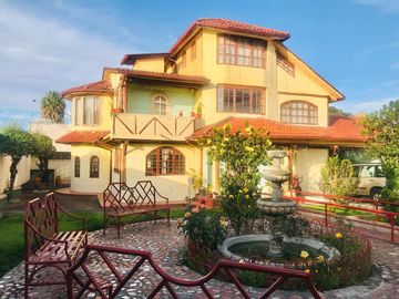 Venta de propiedad en San José del Valle, 4 alcobas, 7 años