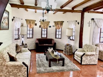 Venta de propiedad en San José del Valle, 4 alcobas, 7 años
