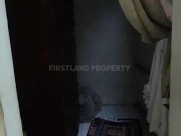 Rumah tengah kota di Jend. Sudirman Gisikdrono
