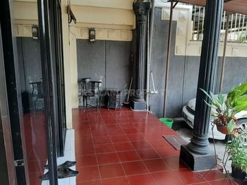 Rumah tengah kota di Jend. Sudirman Gisikdrono
