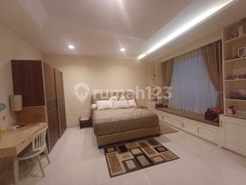 Jual Murah Rumah Minimalis Rapi Baru Jalan Lebar Bebas Banjir di Kelapa Gading