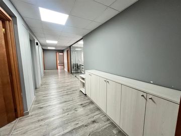 Oficina en arriendo en el centro de Talca