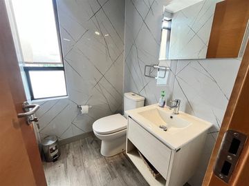 Oficina en arriendo en el centro de Talca