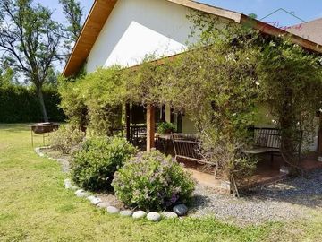 Parcela con casa en venta 4D/2B piscina en Calera de Tango