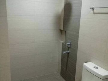 4SALE: 2BR FACING MANILA @THE SILK RESIDENCES - STA. MESA