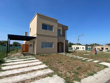 Casa - Santa Lucia