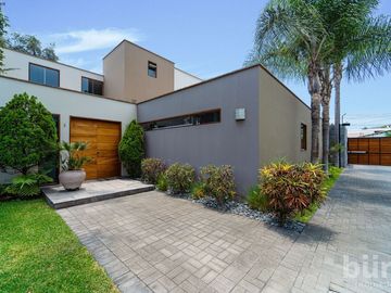 LINDA Y ACOGEDORA CASA EN CONDOMINIO CON PISCINA EN RINCONADA BAJA