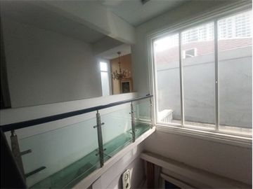 4 Bedroom House for sale