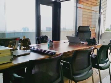 CASA EN VENTA PARA OFICINAS!!
