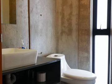 CASA EN VENTA PARA OFICINAS!!